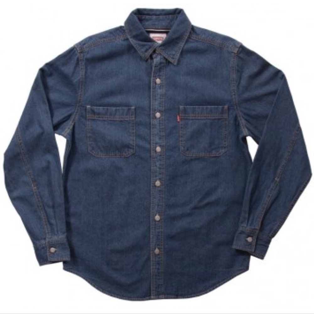 Men’s Levi long sleeve button down jean shirt